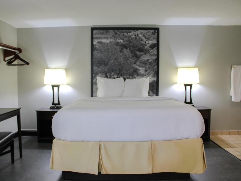 Super 8 by Wyndham Williston ND image