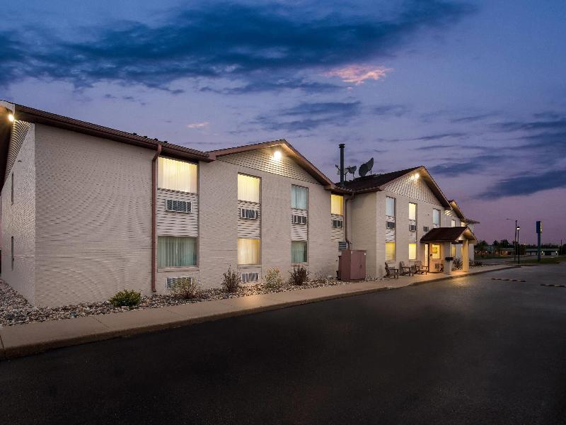 Super 8 By Wyndham Perham