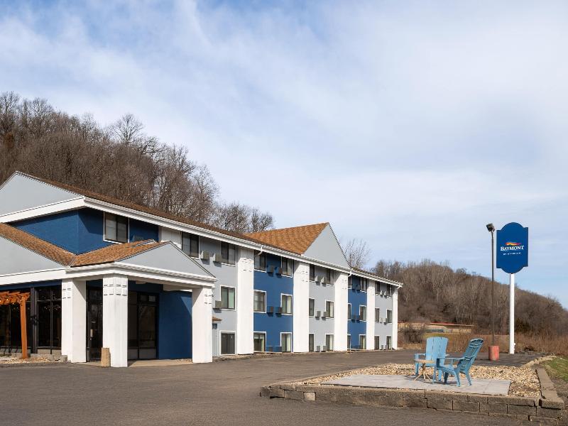 Baymont by Wyndham Mankato — general view
