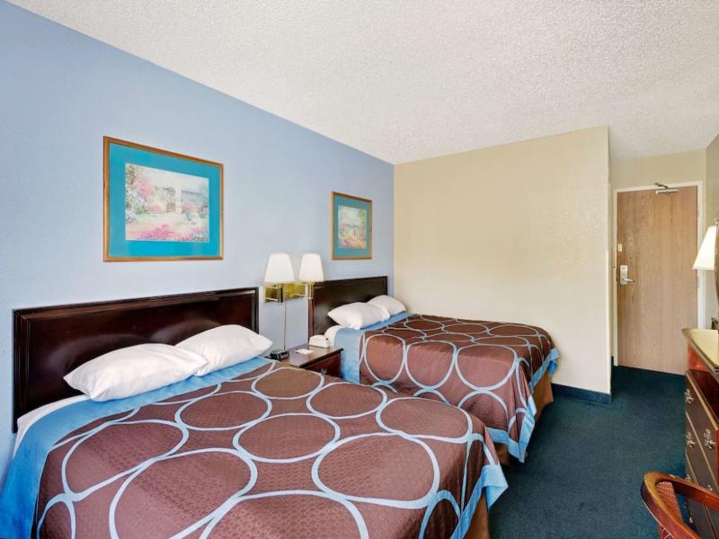 Super 8 By Wyndham Newburgh/West Point Intl Airpt image