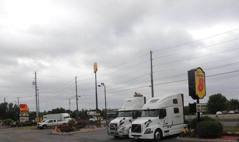 Super 8 By Wyndham Mifflinville Near Bloomsburg image