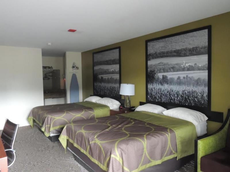 Super 8 By Wyndham Mifflinville Near Bloomsburg image