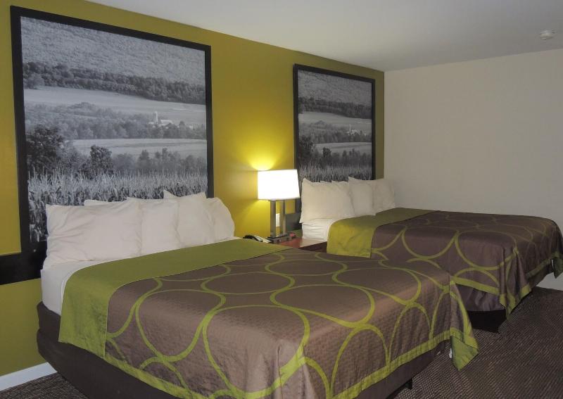 Super 8 By Wyndham Mifflinville Near Bloomsburg image