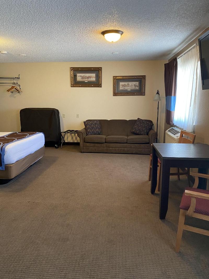 Super 8 By Wyndham Ogallala image