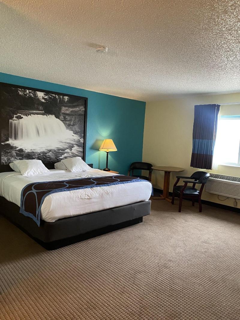 Super 8 By Wyndham Ogallala image