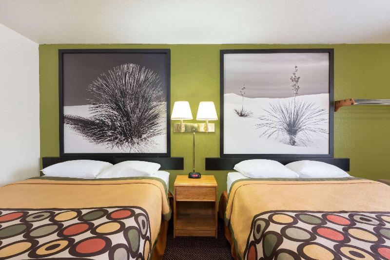Bed room