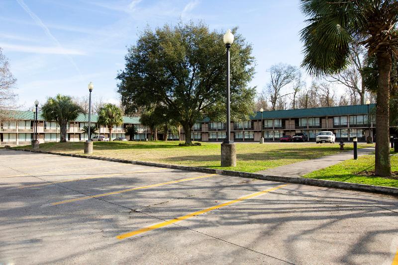 Hotel Port Allen LA I-10 West image