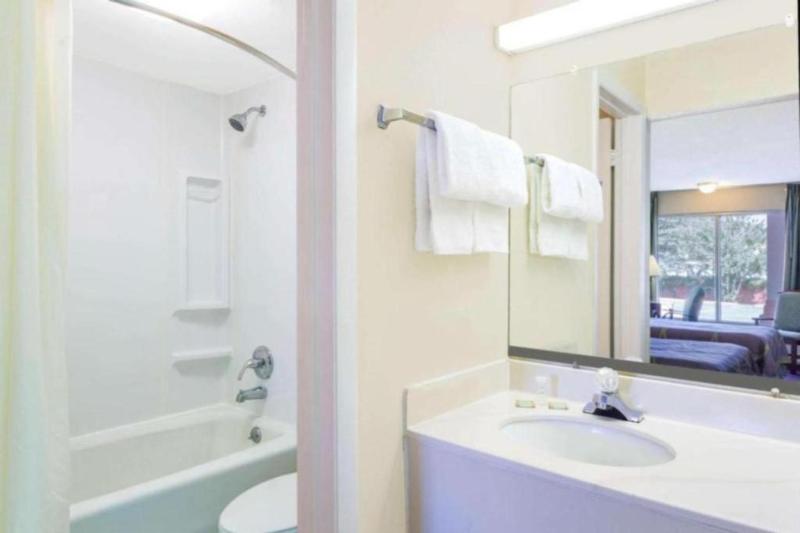 Ashland Studio Inn Richmond North Kings Dominion image