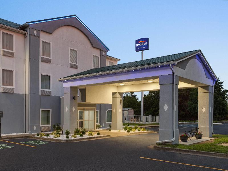Baymont By Wyndham La Grange KY Southeast