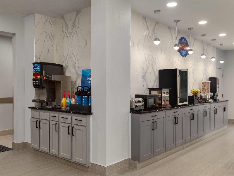 Baymont By Wyndham La Grange KY Southeast