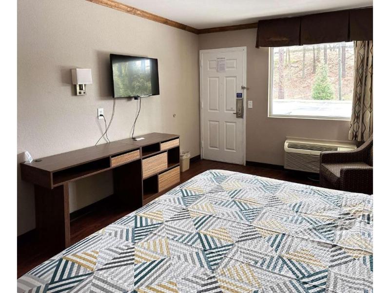 Motel 6 Atlanta GA Atlanta Airport East image