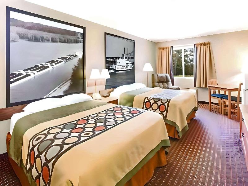 MainStay Suites LeClaire - Quad Cities image
