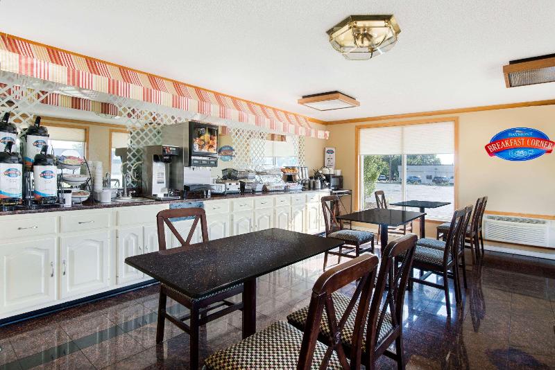 Baymont by Wyndham Sandusky image