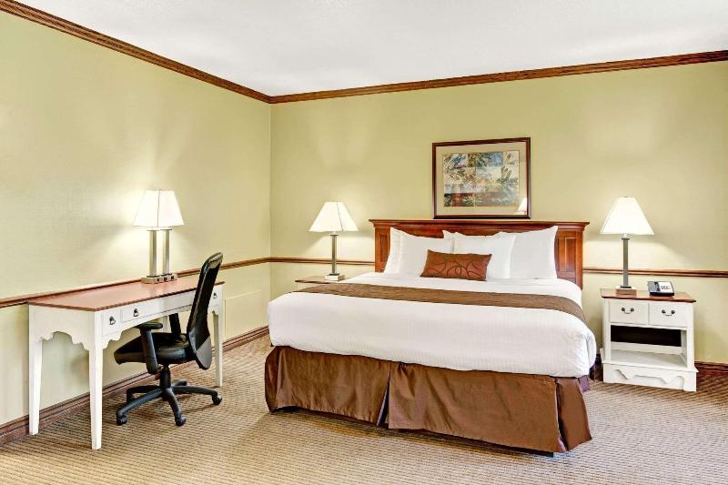 Baymont By Wyndham Provo River image