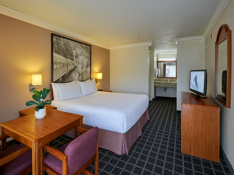 Creekside Inn & Suites image
