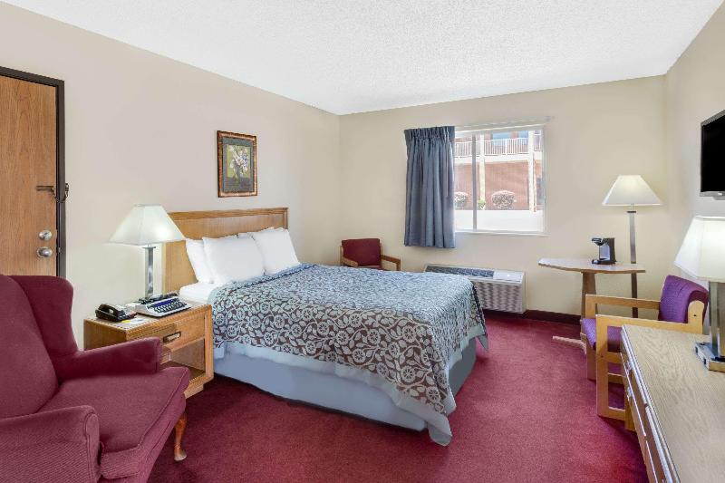 Days Inn by Wyndham Jackson image