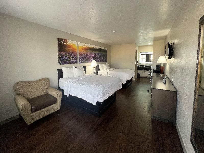 Days Inn By Wyndham Canton (Texas) 2