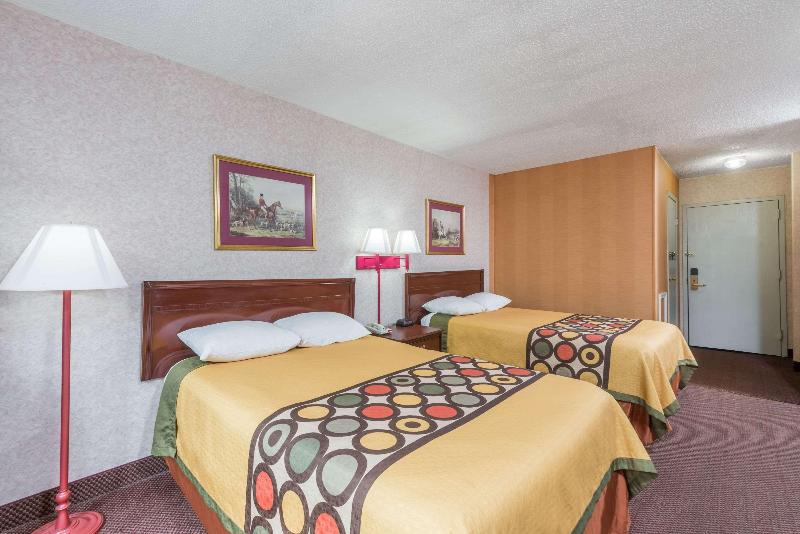 Super 8 By Wyndham Hancock Md image