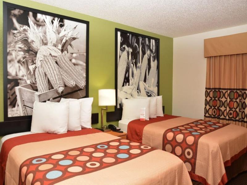 Super 8 By Wyndham Corydon image