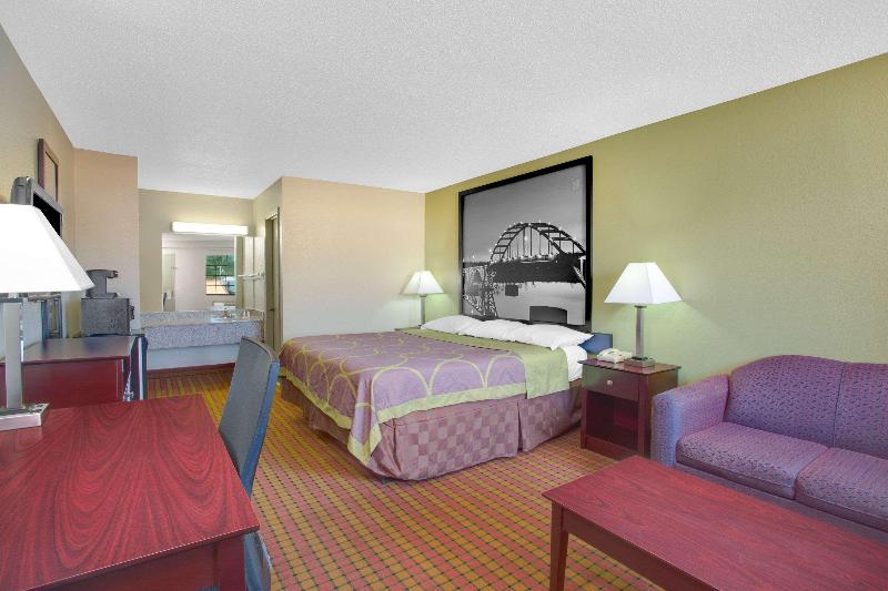 Super 8 by Wyndham Monticello AR image