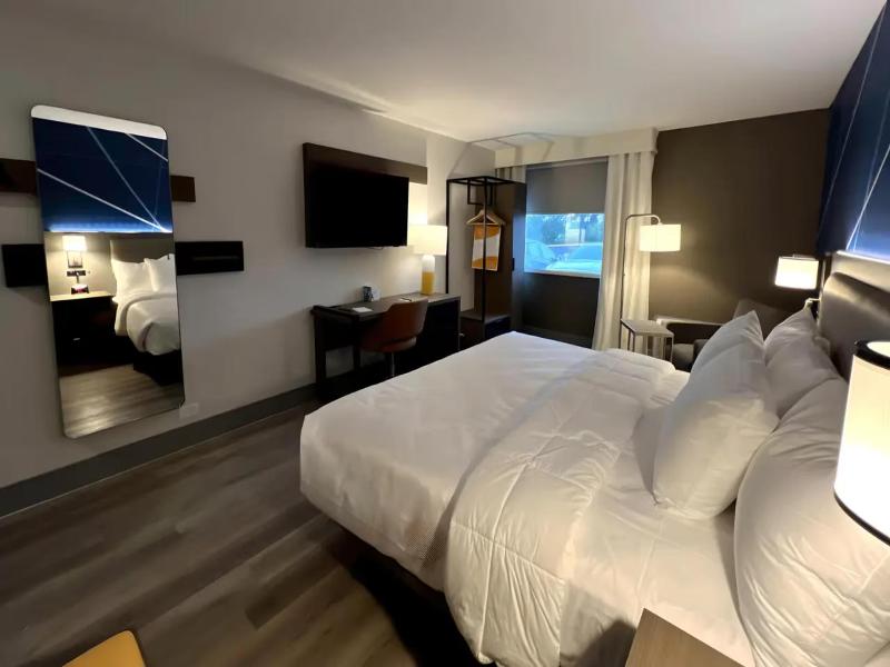 Comfort Inn Princeton IL image