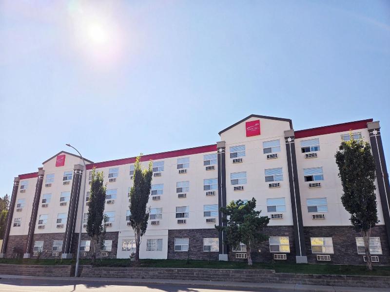 Park Hill Inn & Suites