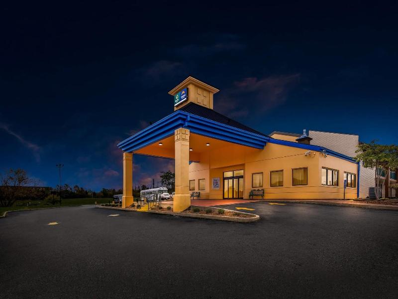 Super 8 by Wyndham Mason image