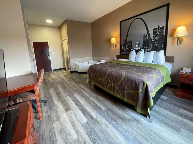 Super 8 By Wyndham Rolla image