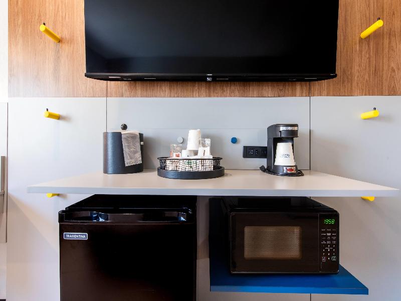 Microtel Inn & Suites By Wyndham London image