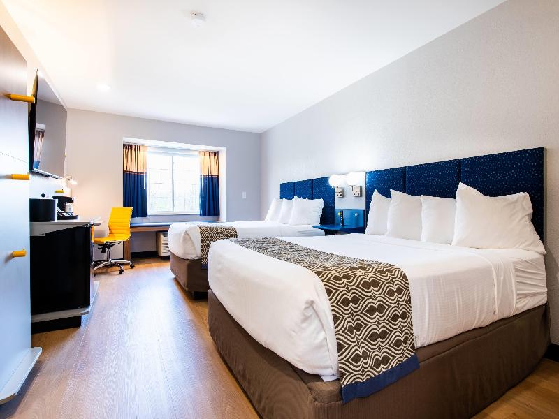 Microtel Inn & Suites By Wyndham London image