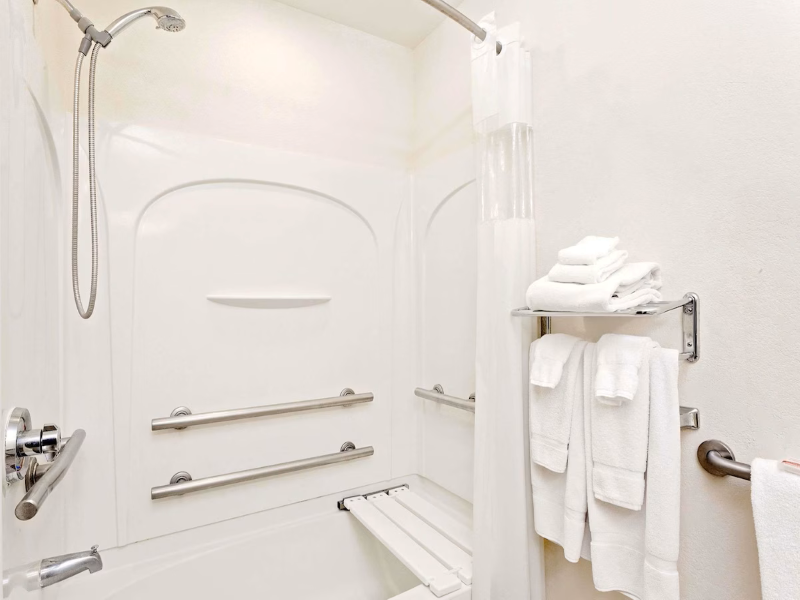 Microtel Inn & Suites By Wyndham Middletown image
