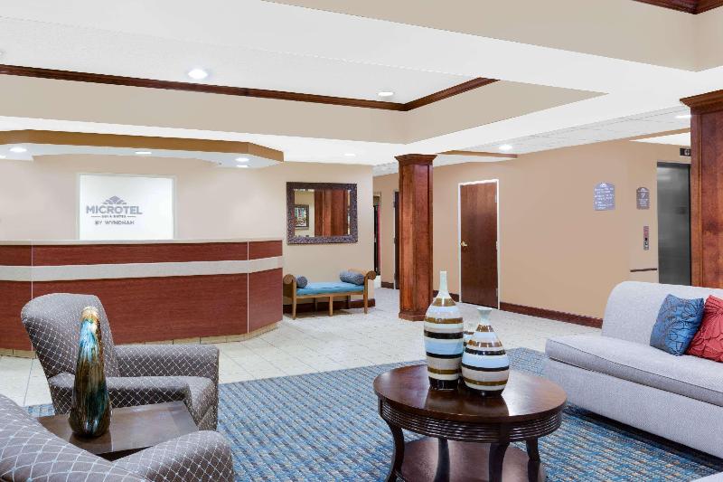 Starkville Inn & Suites image
