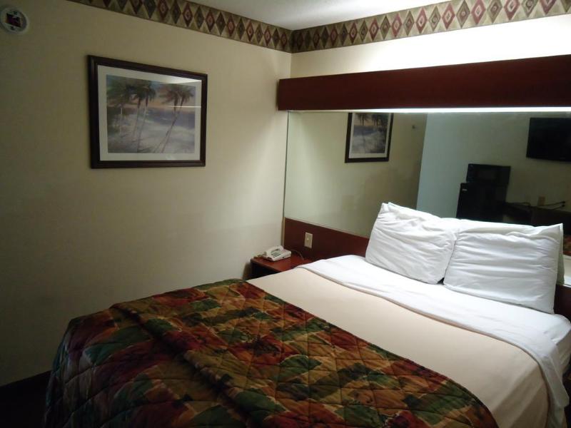Hotel Americas Best Value Inn & Suites Brunswick