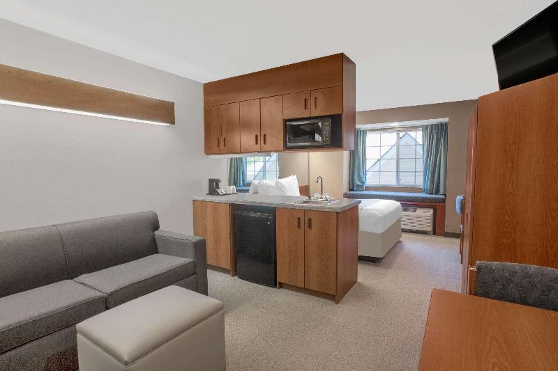 Bed room