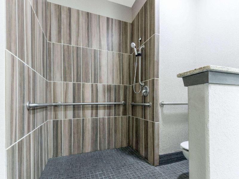 Super 8 by Wyndham San Antonio Fort Sam Houston image