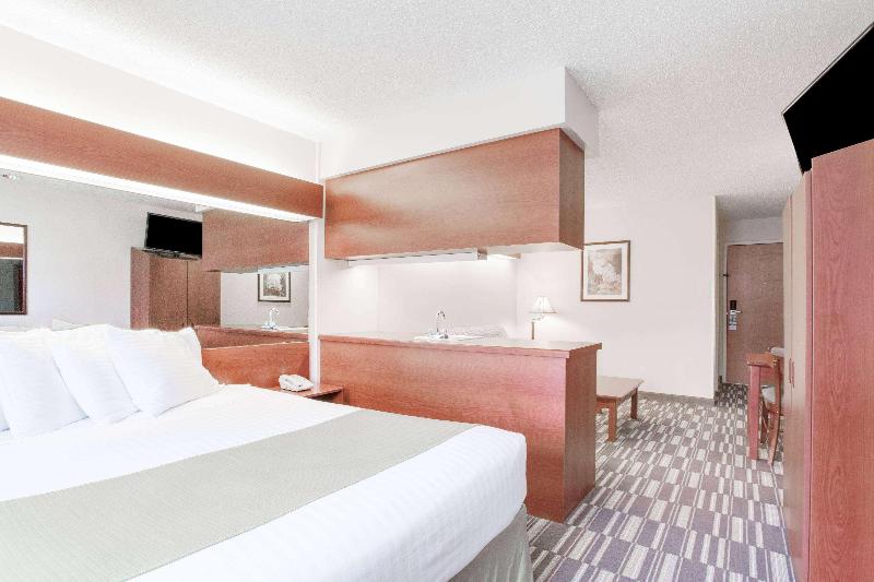 Microtel Inn & Suites By Wyndham Olean/Allegany image