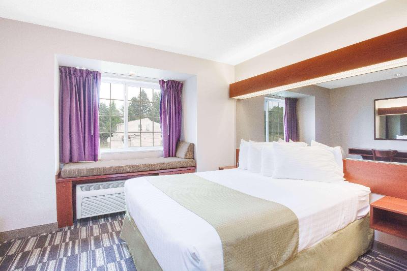 Microtel Inn & Suites By Wyndham Olean/Allegany image