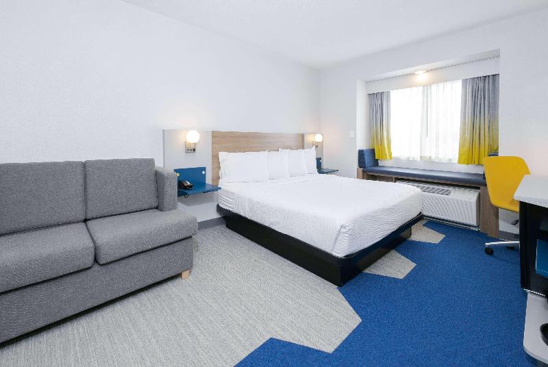 Microtel Inn & Suites By Wyndham Olean/Allegany image