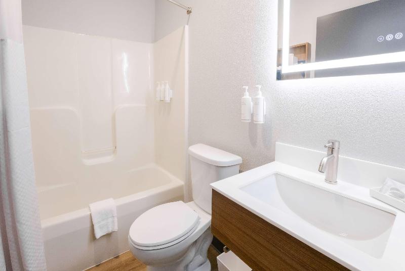 Microtel Inn & Suites By Wyndham Olean/Allegany image