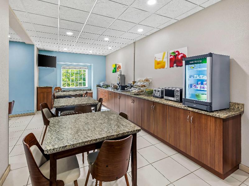 Quality Inn & Suites image
