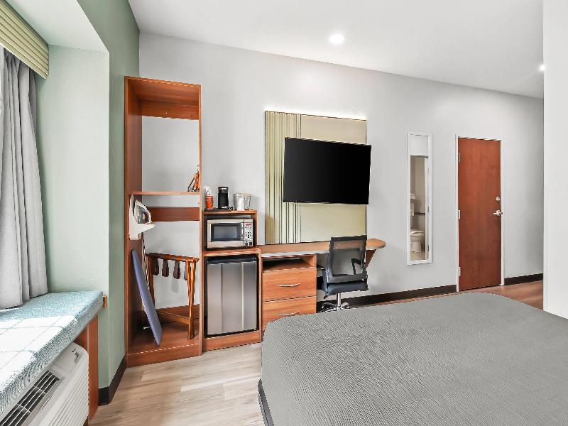 Quality Inn & Suites image