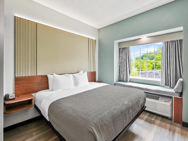 Quality Inn & Suites image