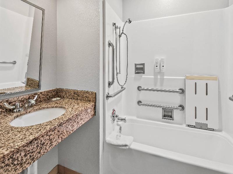 Quality Inn & Suites image