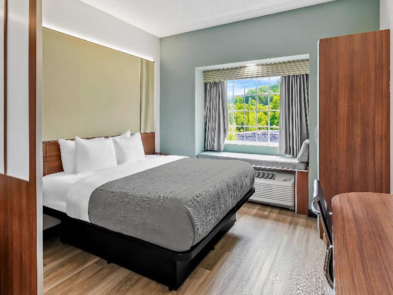 Quality Inn & Suites image