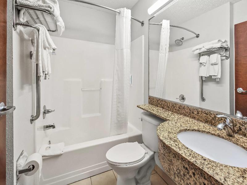 Quality Inn & Suites image