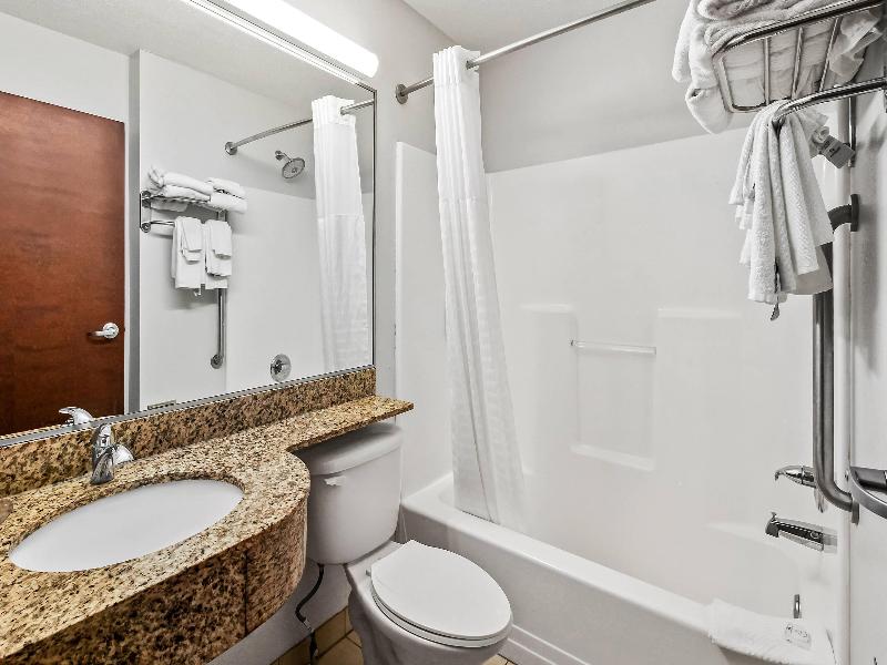 Quality Inn & Suites image