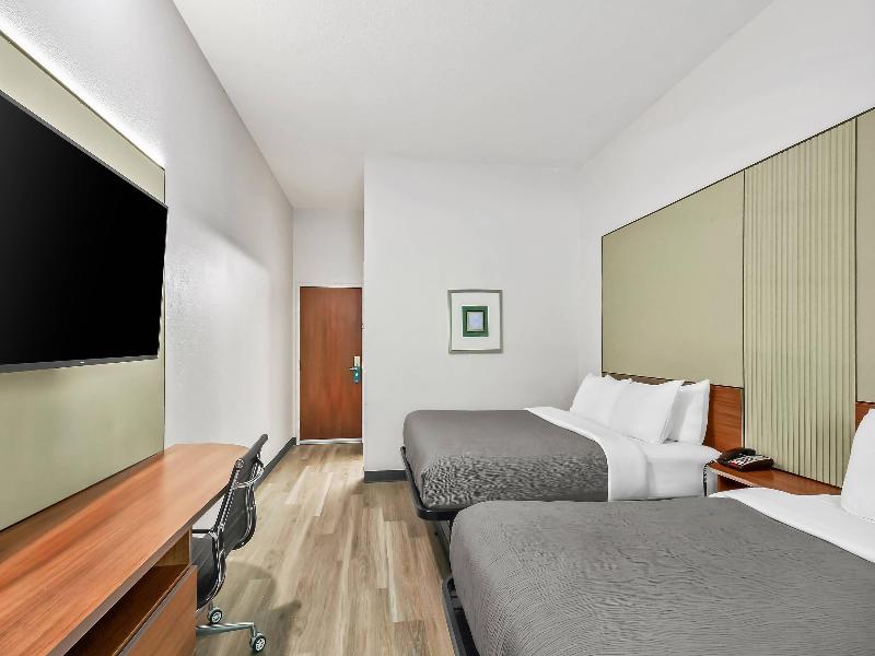 Quality Inn & Suites image