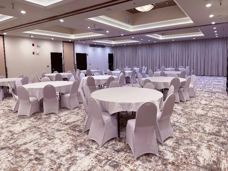 Ramada by Wyndham Tukwila Southcenter image