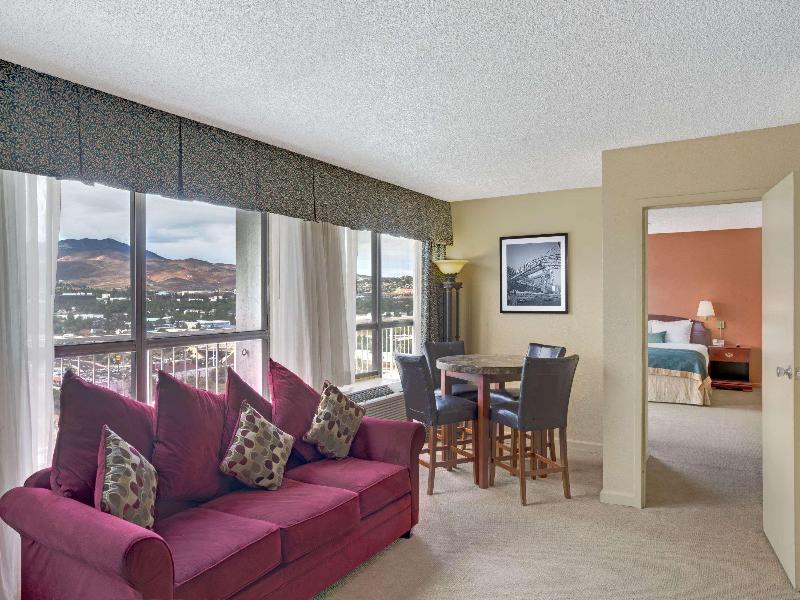 Ramada By Wyndham Reno Hotel And Casino image