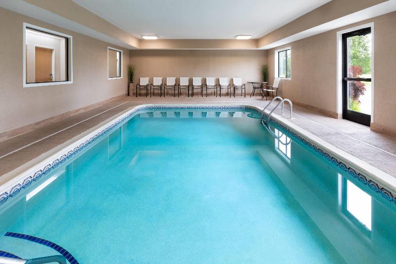 Baymont by Wyndham Paw Paw image
